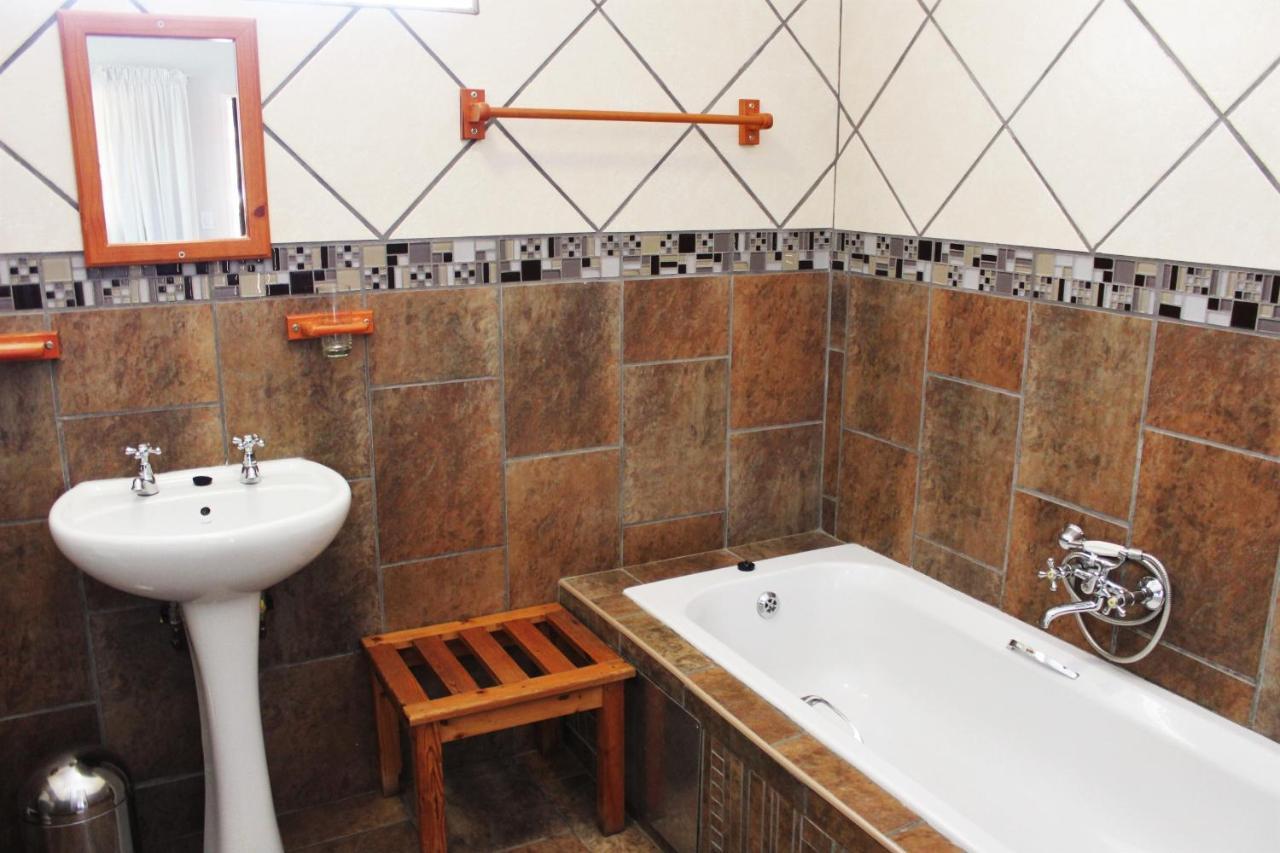 Ngwenya Boutique Hotel Lephalale Eksteriør billede